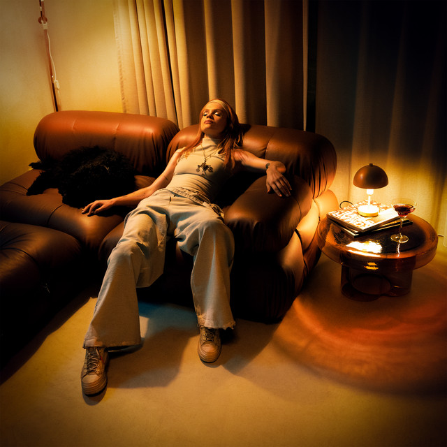 Tańcz głupia • Cały album • Wszystkie utwory • Wykonawca