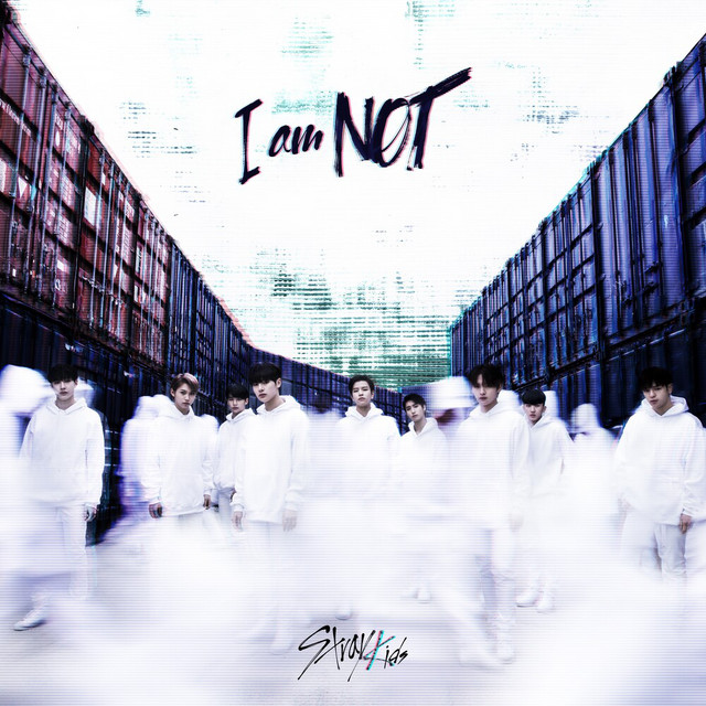 I am NOT • Cały album • Wszystkie utwory • Wykonawca