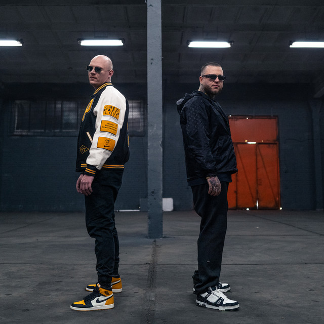 Bungee • Dyskografia • Życiorys • Utwory