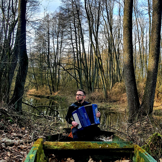 A u Jawora • Cały album • Wszystkie utwory • Wykonawca