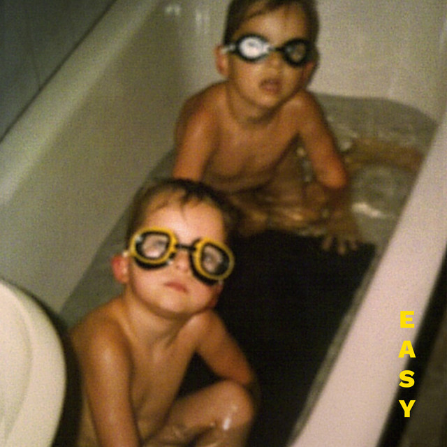 Easy • Cały album • Wszystkie utwory • Wykonawca