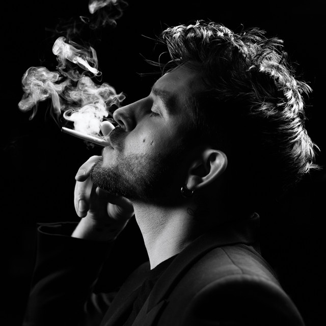 Kiss The Sky • Cały album • Wszystkie utwory • Wykonawca