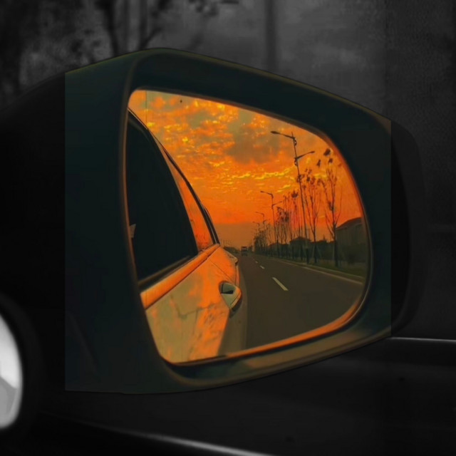 PUSTKA W ŚRODKU • Cały album • Wszystkie utwory • Wykonawca