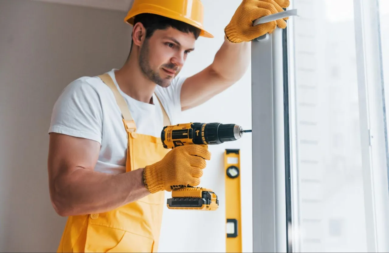 Kiedy montować okna w nowym domu, aby uniknąć problemów z izolacją?