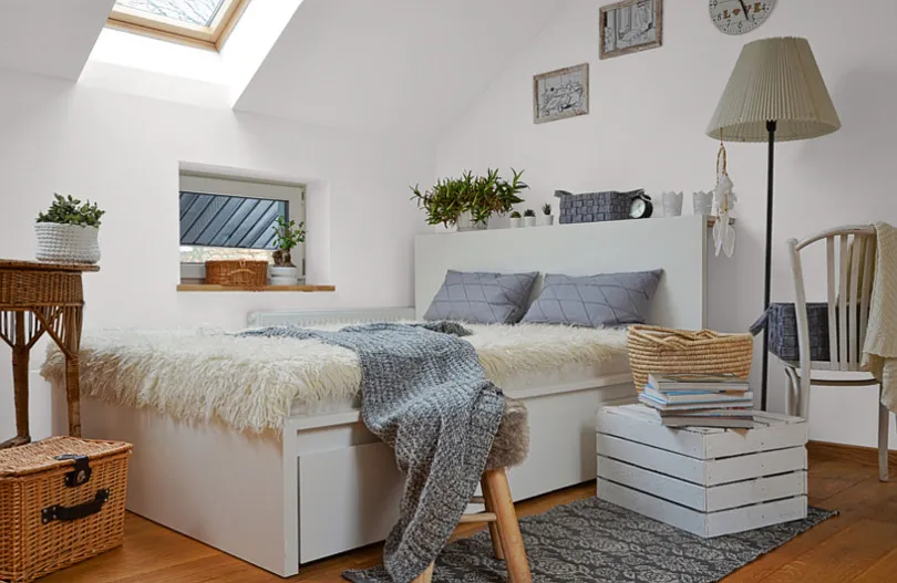 Jak pomalować skosy w sypialni – uniknij najczęstszych błędów