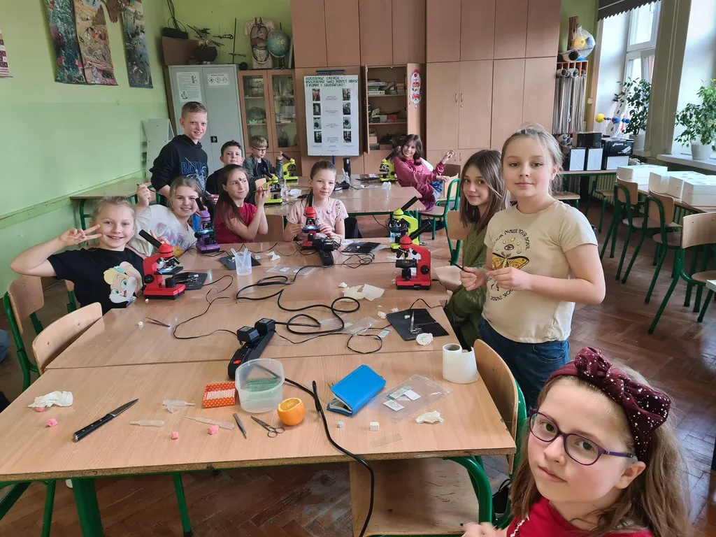 Zajęcia rozwijające z przyrody – jak rozwijać pasje dzieci?