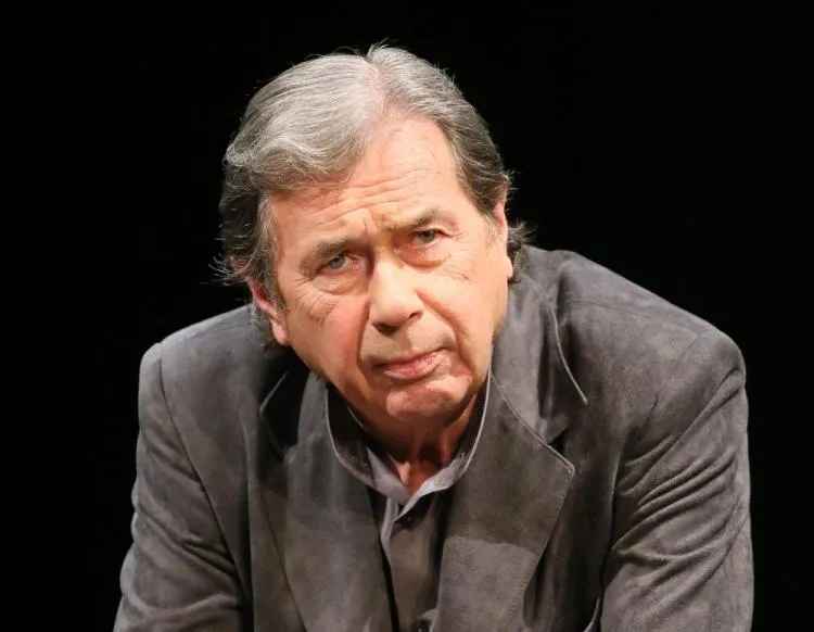 Janusz Gajos wiek - jak jego życie zawodowe kształtuje się z latami?