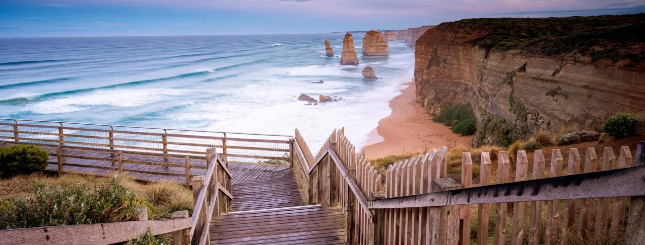 Gdzie warto polecieć na wakacje? Odkryj najlepsze miejsca na urlop