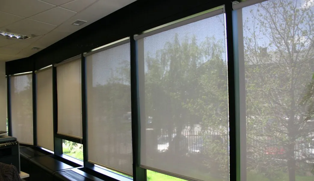 Jak dobrać roletę do okna, by uniknąć błędów i zaoszczędzić czas