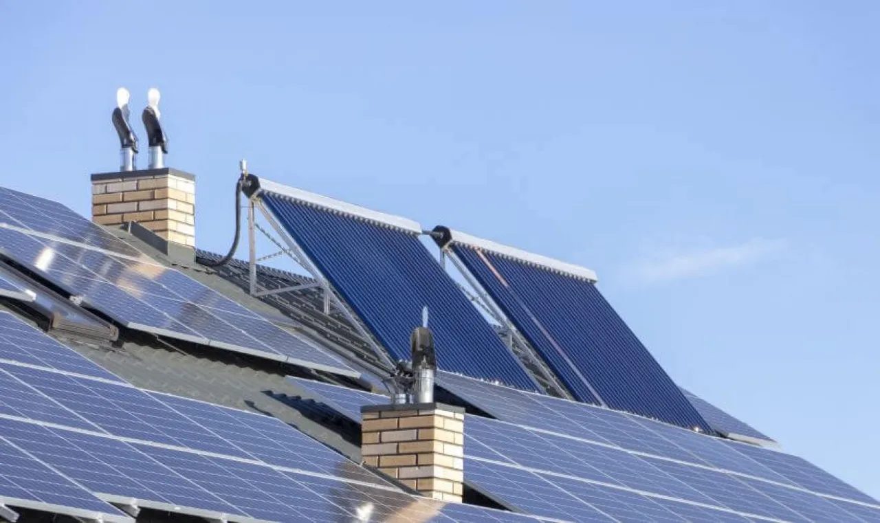 Jakie ogrzewanie do fotowoltaiki wybrać, by oszczędzać i nie przepłacać?