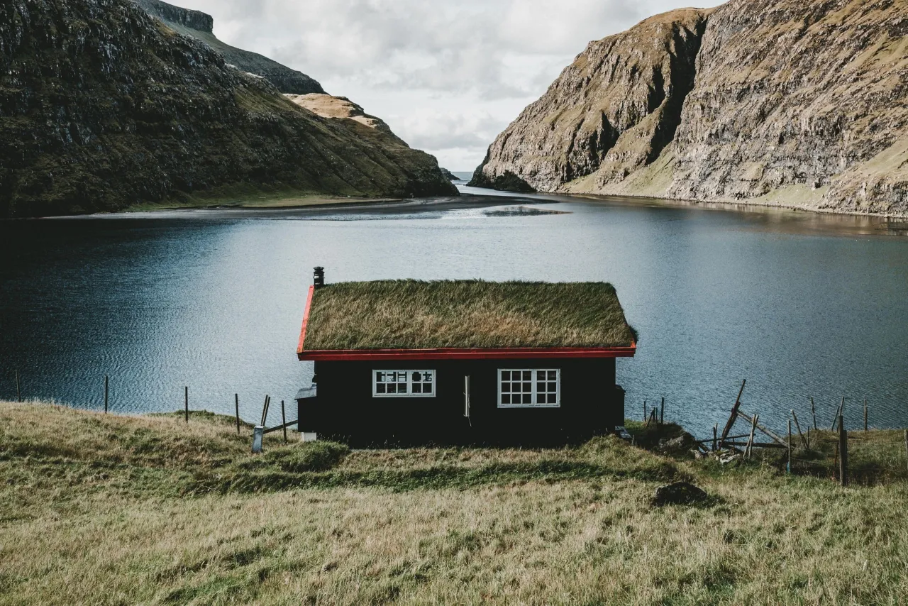 Najciekawsze atrakcje na wyspach owczych, które musisz zobaczyć