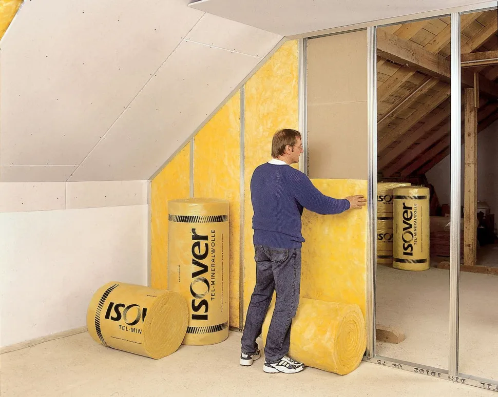 Najlepsze materiały na ściankę działową do łazienki - uniknij problemów z wilgocią