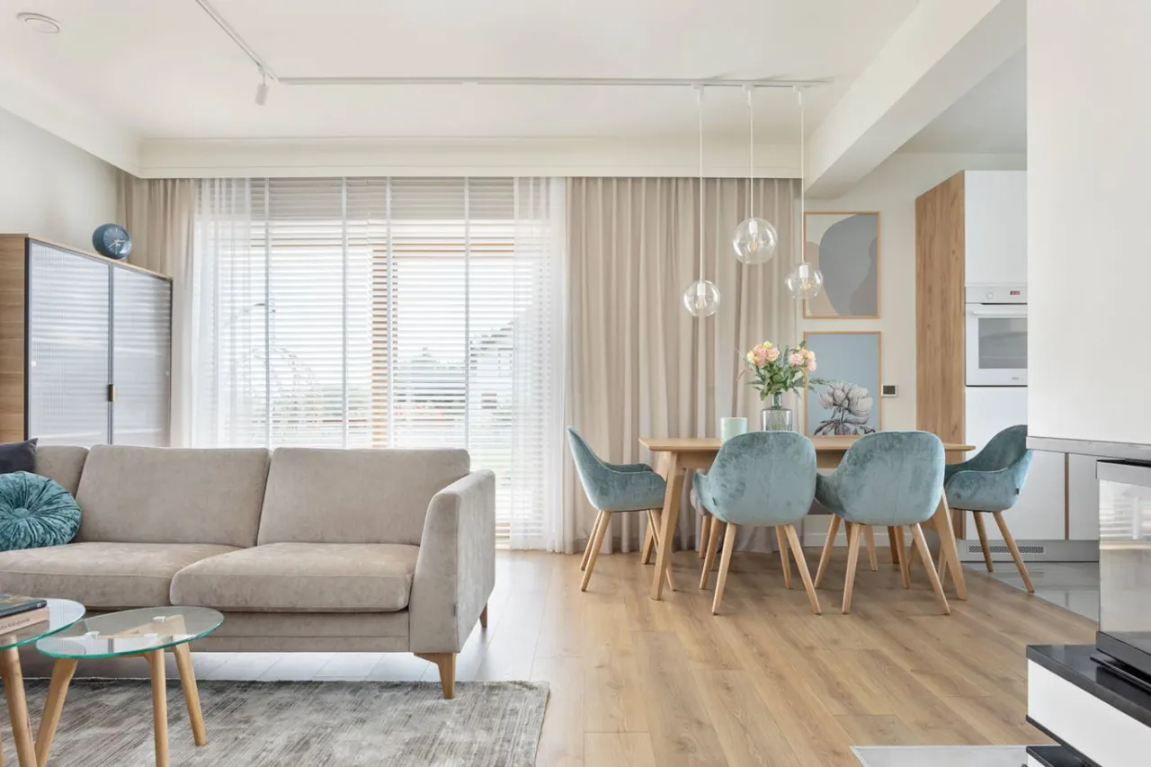 Co postawić na okno w salonie - inspirujące pomysły na dekorację Co postawić na okno w salonie - inspirujące pomysły na dekorację