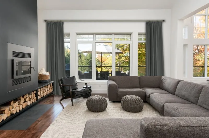 Jak wybrać idealny karnisz do salonu? Poznaj 5 kluczowych zasad Jak wybrać idealny karnisz do salonu? Poznaj 5 kluczowych zasad