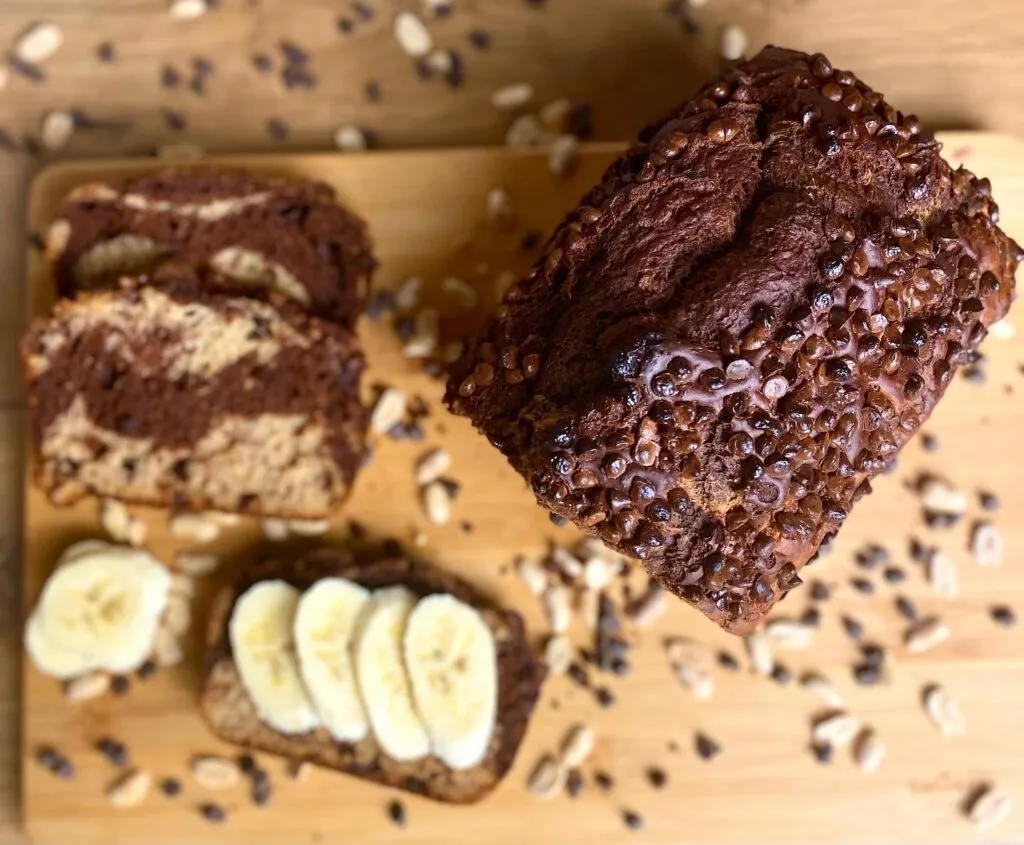 Łatwy przepis na chlebek bananowy z masłem orzechowym - Krok po kroku