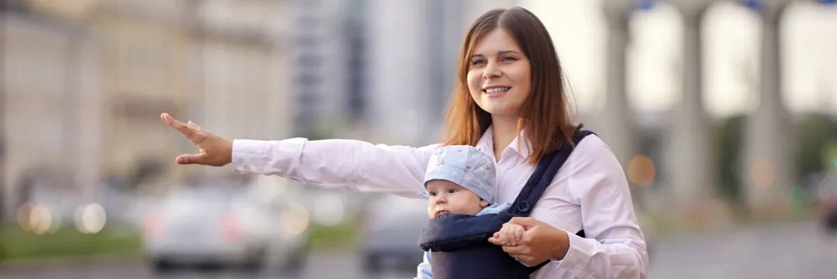 Czy w taxi trzeba fotelik? Sprawdź, co mówią przepisy o bezpieczeństwie dzieci