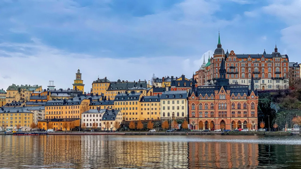 Czy do Szwecji potrzebny jest paszport? Sprawdź, co musisz wiedzieć przed podróżą