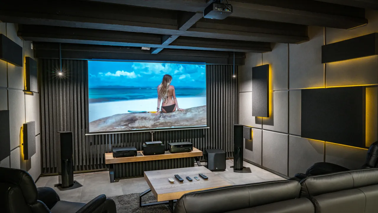 Kino domowe - co to jest i jakie elementy tworzą doskonały system?